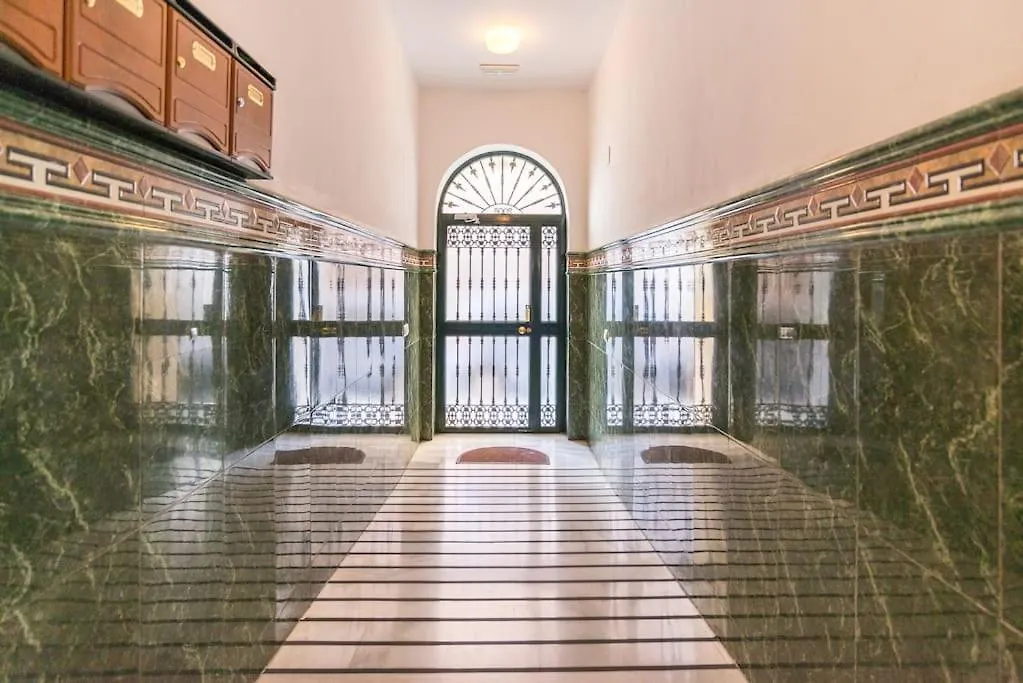 Bright, Quiet And Nice Ground Floor In The Center Malaga Apartment