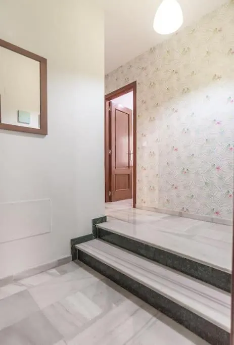 Apartment Bright, Quiet And Nice Ground Floor In The Center Malaga